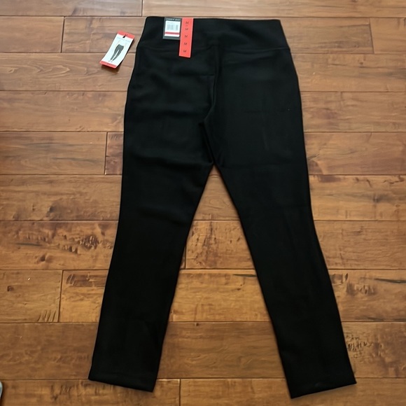 NWT Andrew Marc black Faux Suede Skinny Pants Size M - Picture 11 of 12